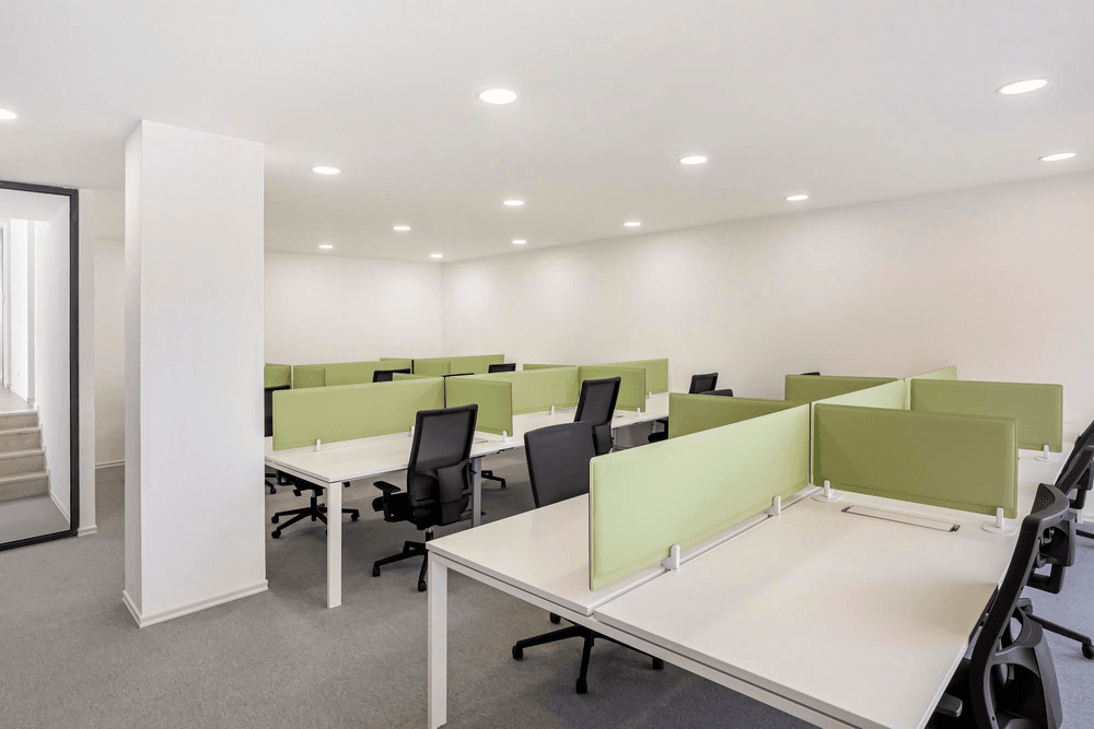 Regus Jakarta, Walton, Coworking desk, Jakarta