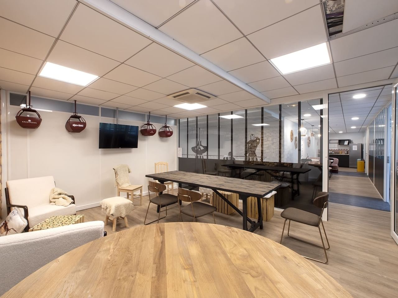 Cool & Workers Neuilly - Coworking offices Avenue Charles de Gaulle Neuilly  sur seine