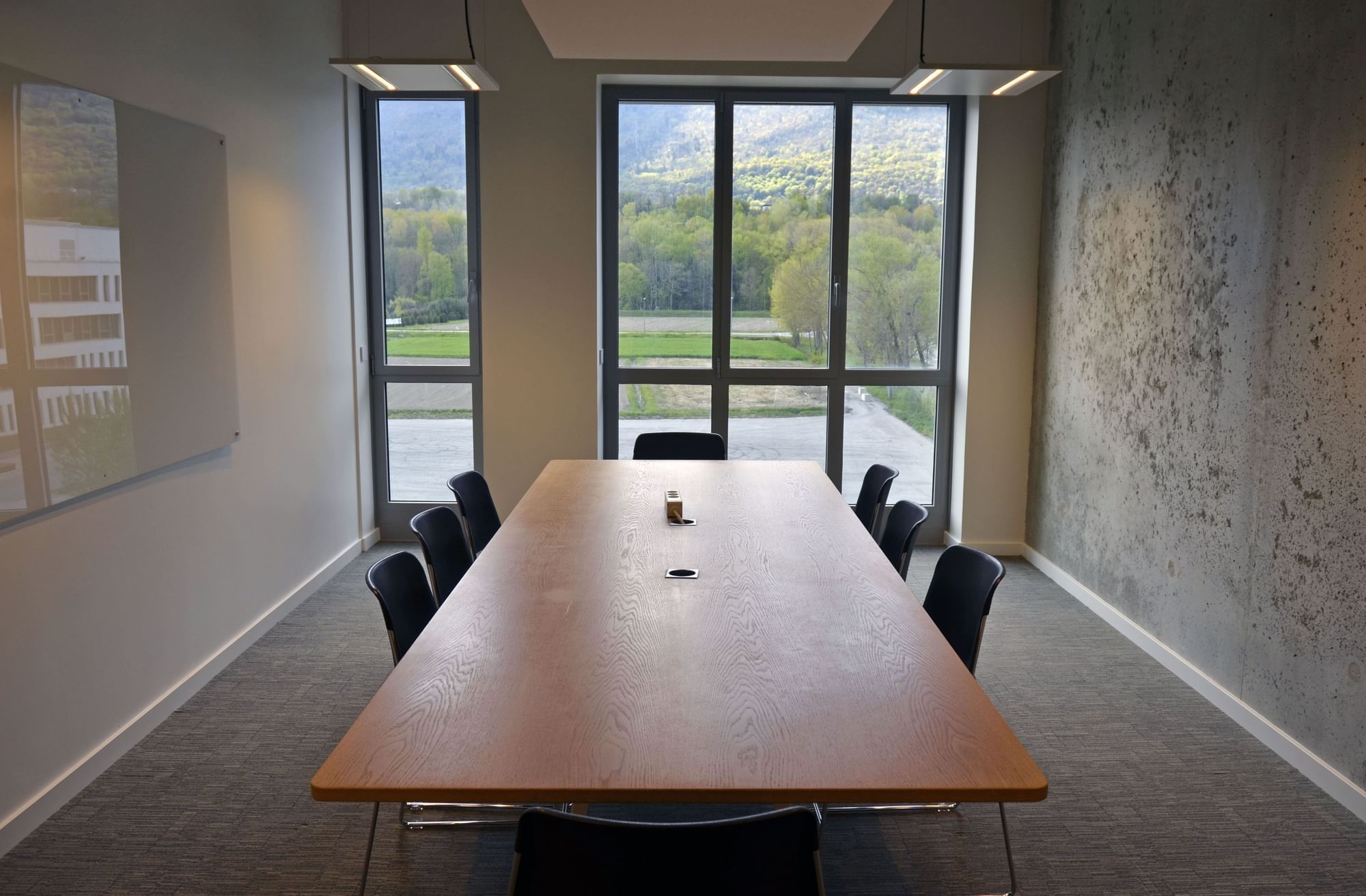 Salle de réunion Felix Candela — Walter Technolac, Aix-les-Bains