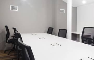 Oficina Privada 6 personas — CREC Eixample Gran Vía, Barcelona