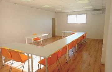Salle de réunion 12 places — Colibri, Boujan-sur-Libron