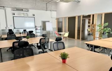 Oficina Privada 16 personas — CREC Sabadell, Terrassa