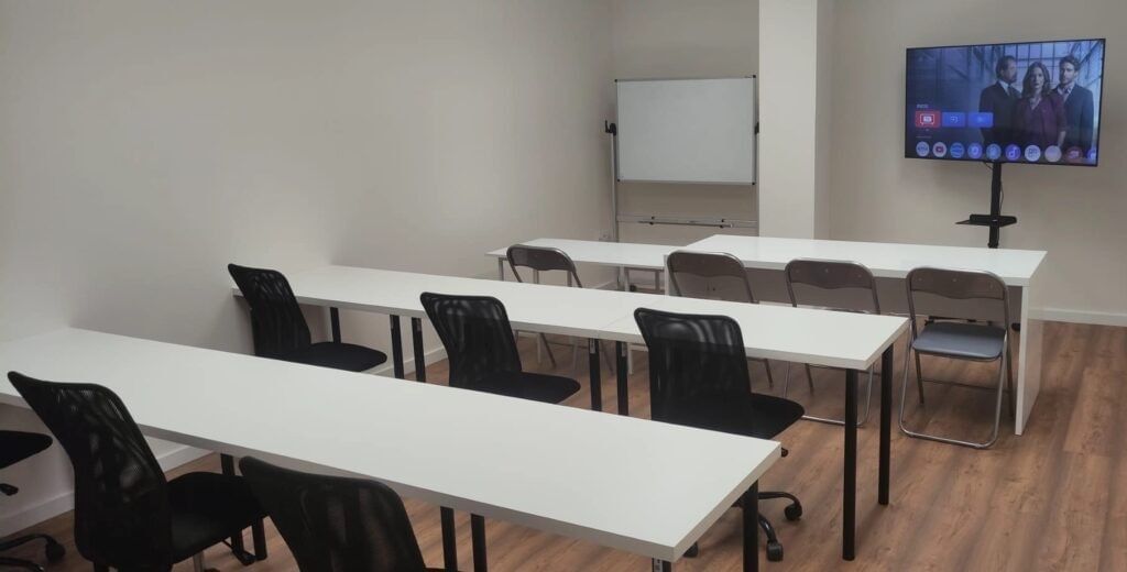 Oficina Privada — WorkB Coworking Castellón, Castellón de la Plana