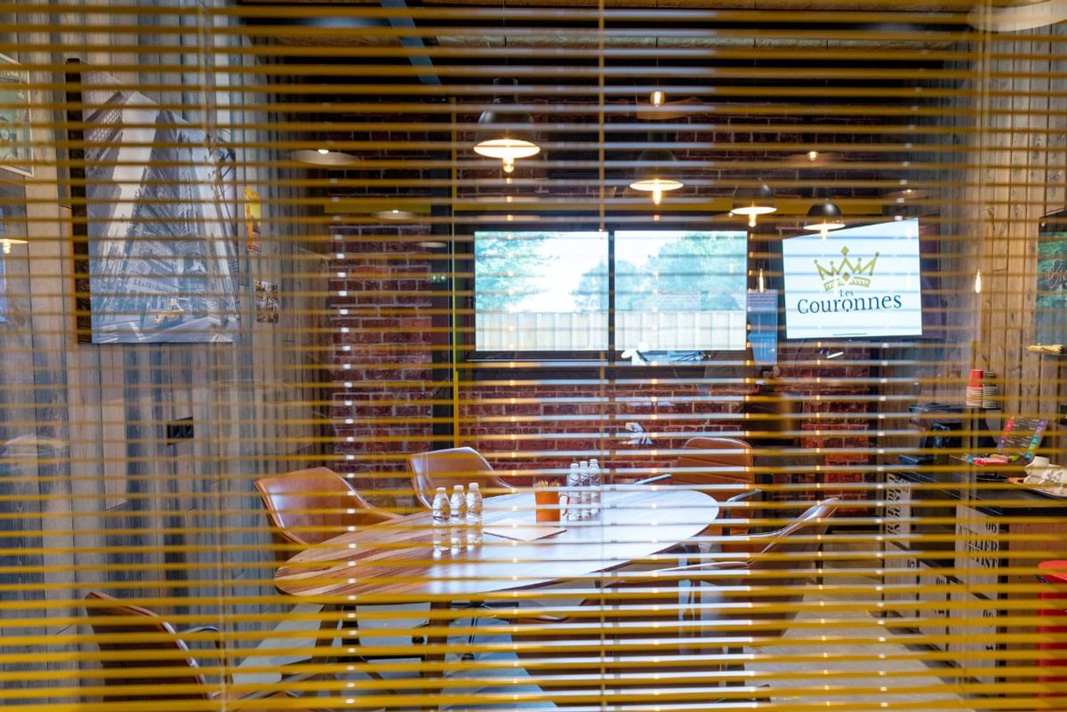 Salle New York — Nework Station, Arcachon