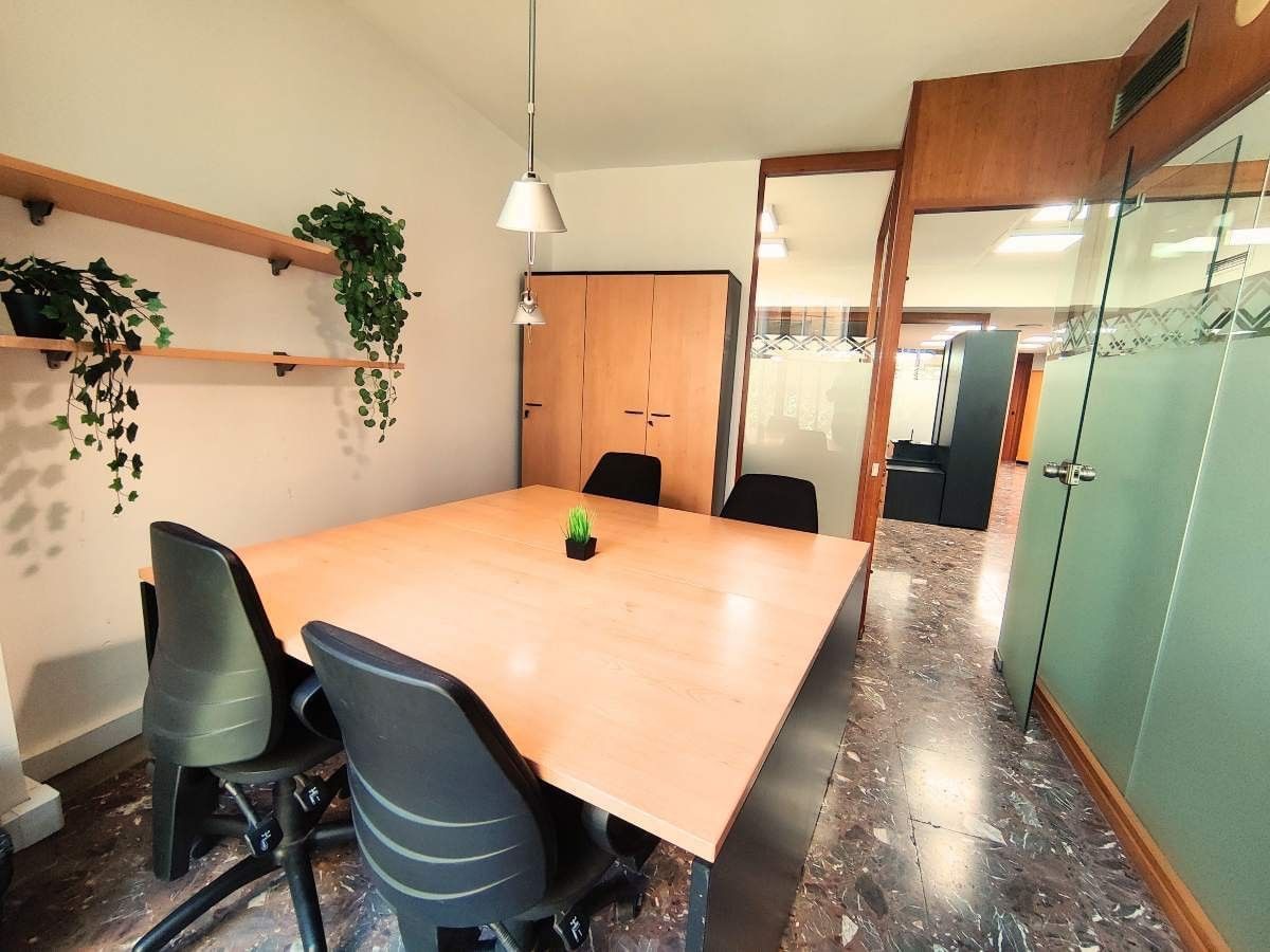 Despacho Privada 4 personas — CREC Letamendi 1, Barcelona