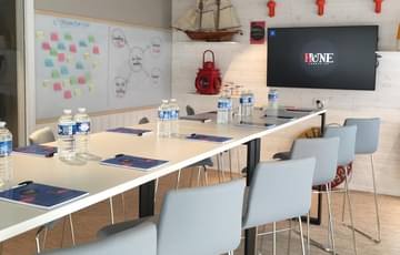 Salle de réunion Le Nautic Lounge — La Hune Coworking, Le Havre