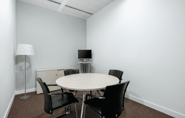CM Heathrow — Regus EINDHOVEN, Flight Forum, Eindhoven