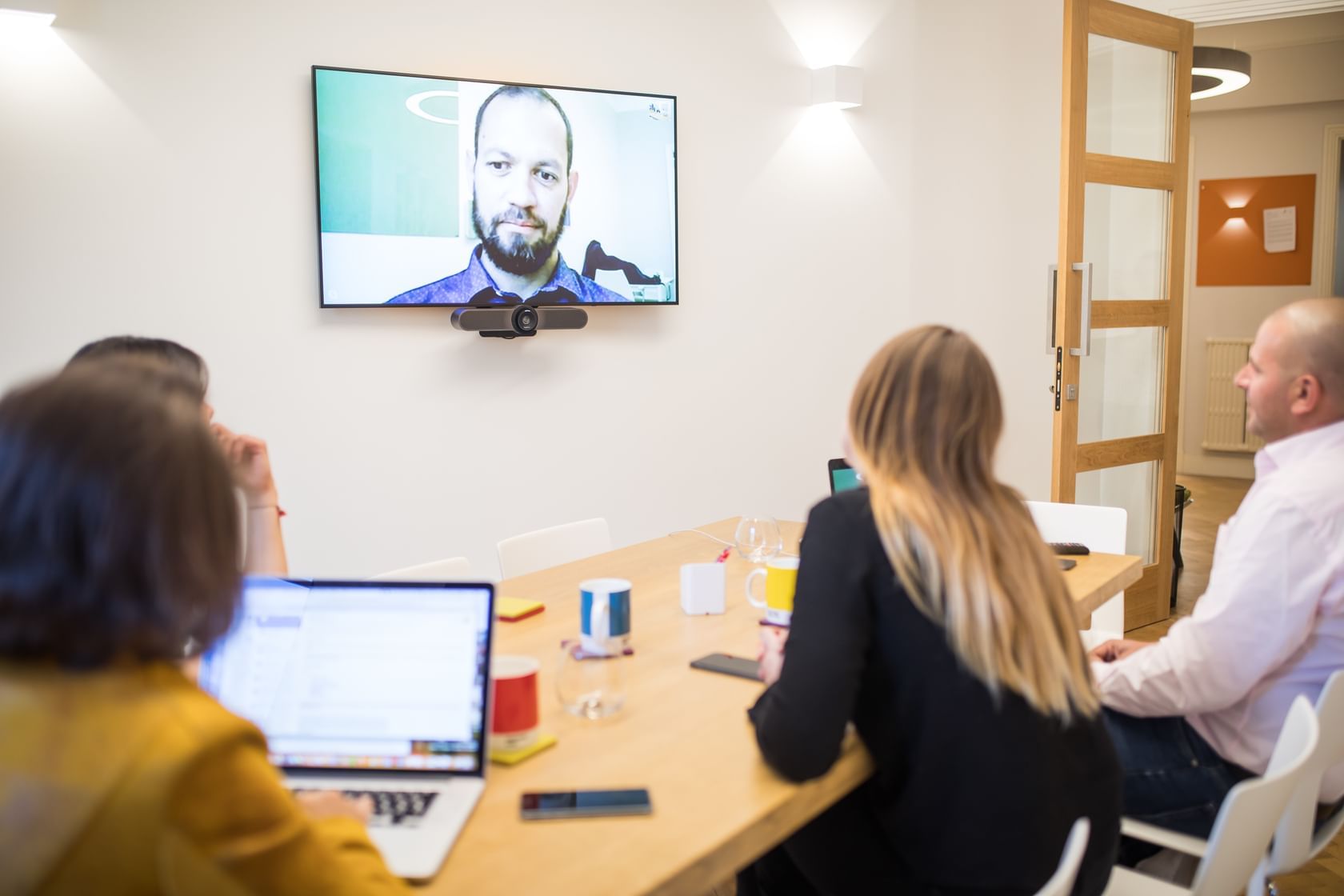 Pour 1 à 4 personnes — Paradigm, Nice