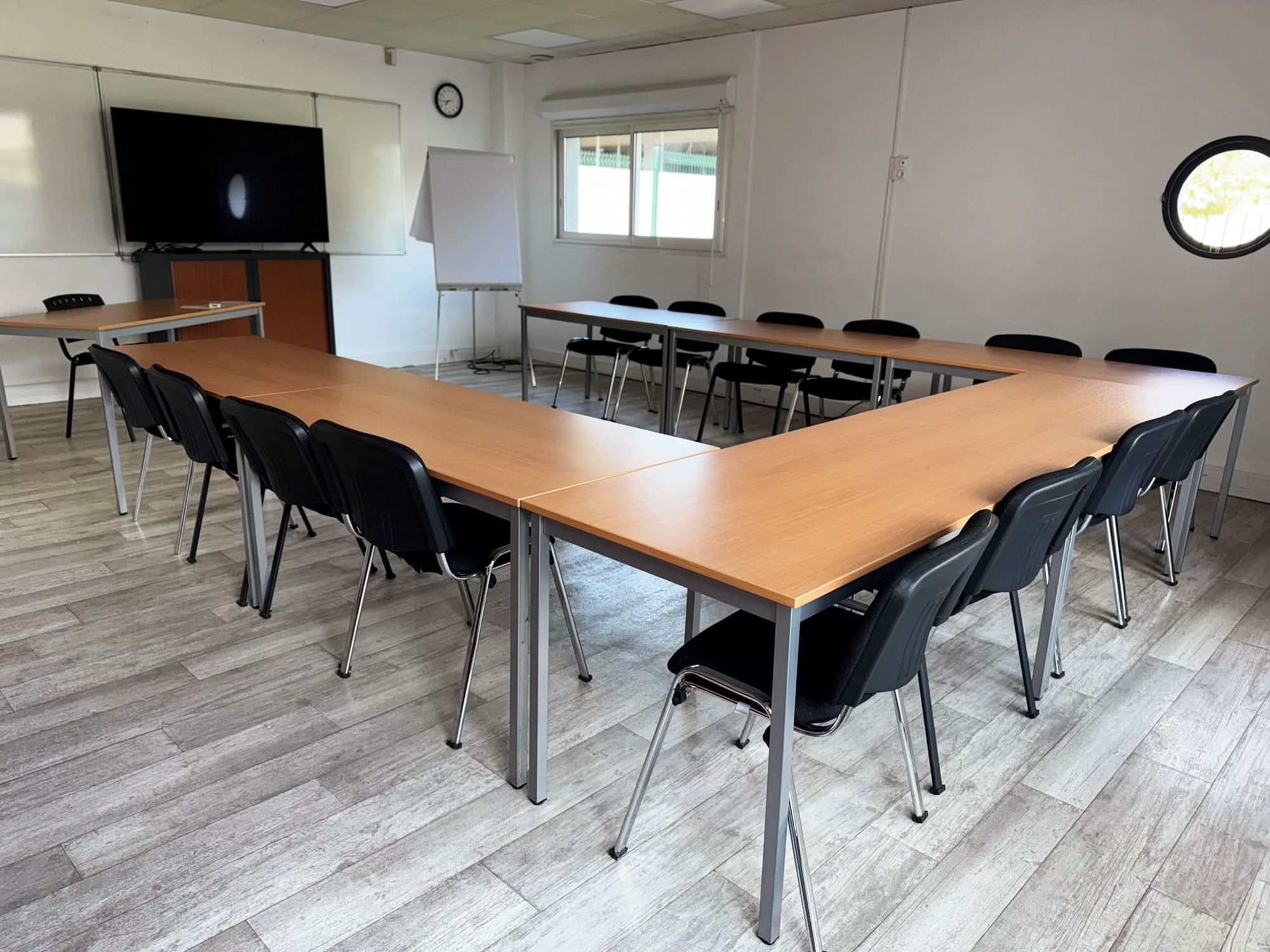 Salle Le Lac — Drive Affaires, Mérignac