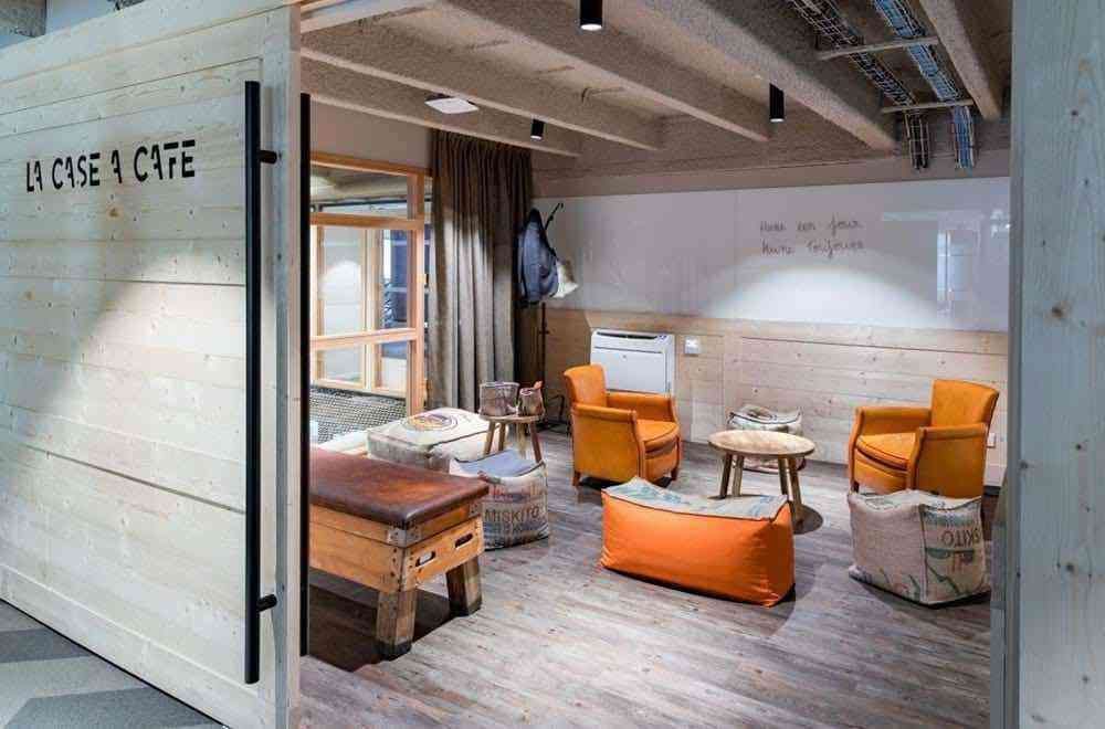 Salle de réunion La Case Café — La Hune Coworking, Le Havre