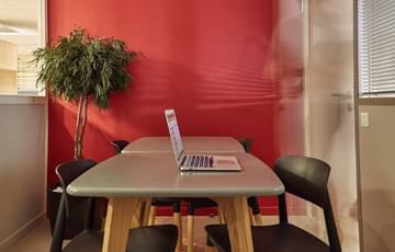 Bureau 1 à 4 personnes — Cosens Marseille, Gémenos