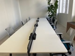 Bureau — Obratori / L'Occitane Innovation Lab, Marseille