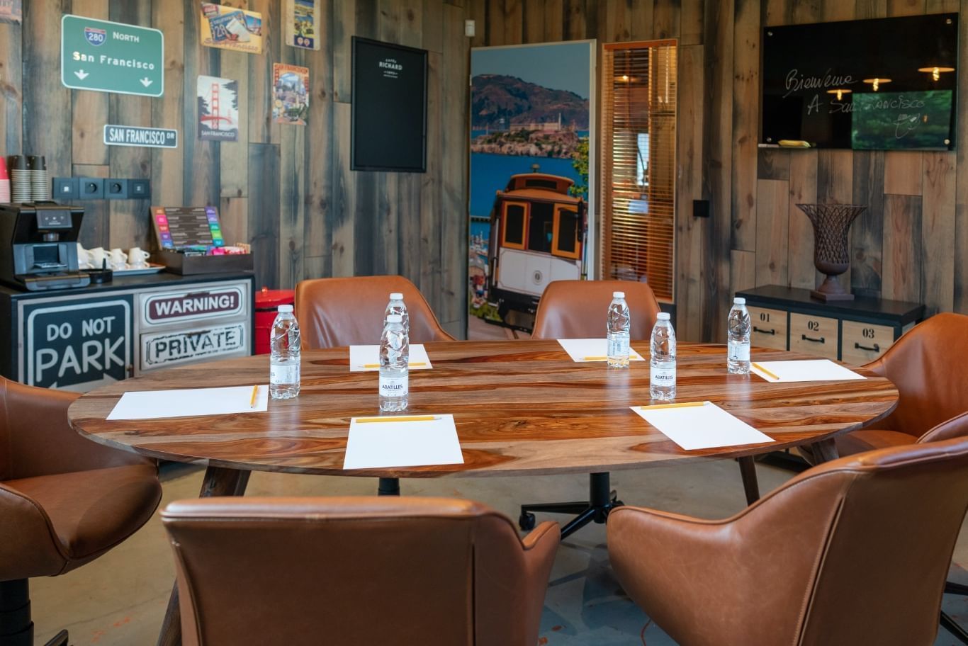 Salle San Francisco — Nework Station, Arcachon