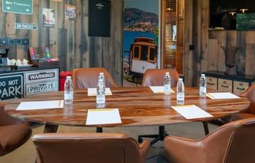 Salle San Francisco — Nework Station, Arcachon