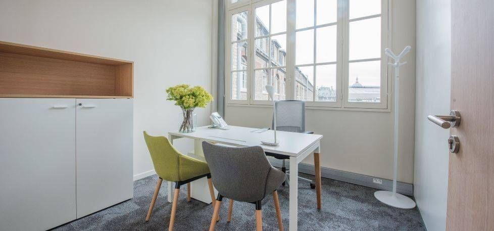 Bureau Journée — Mitwit Paris Gare Saint-Lazare, Clichy