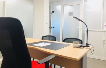 Bureau 2/3 personnes (sans fenêtre) — Buro Club Limoges, Limoges