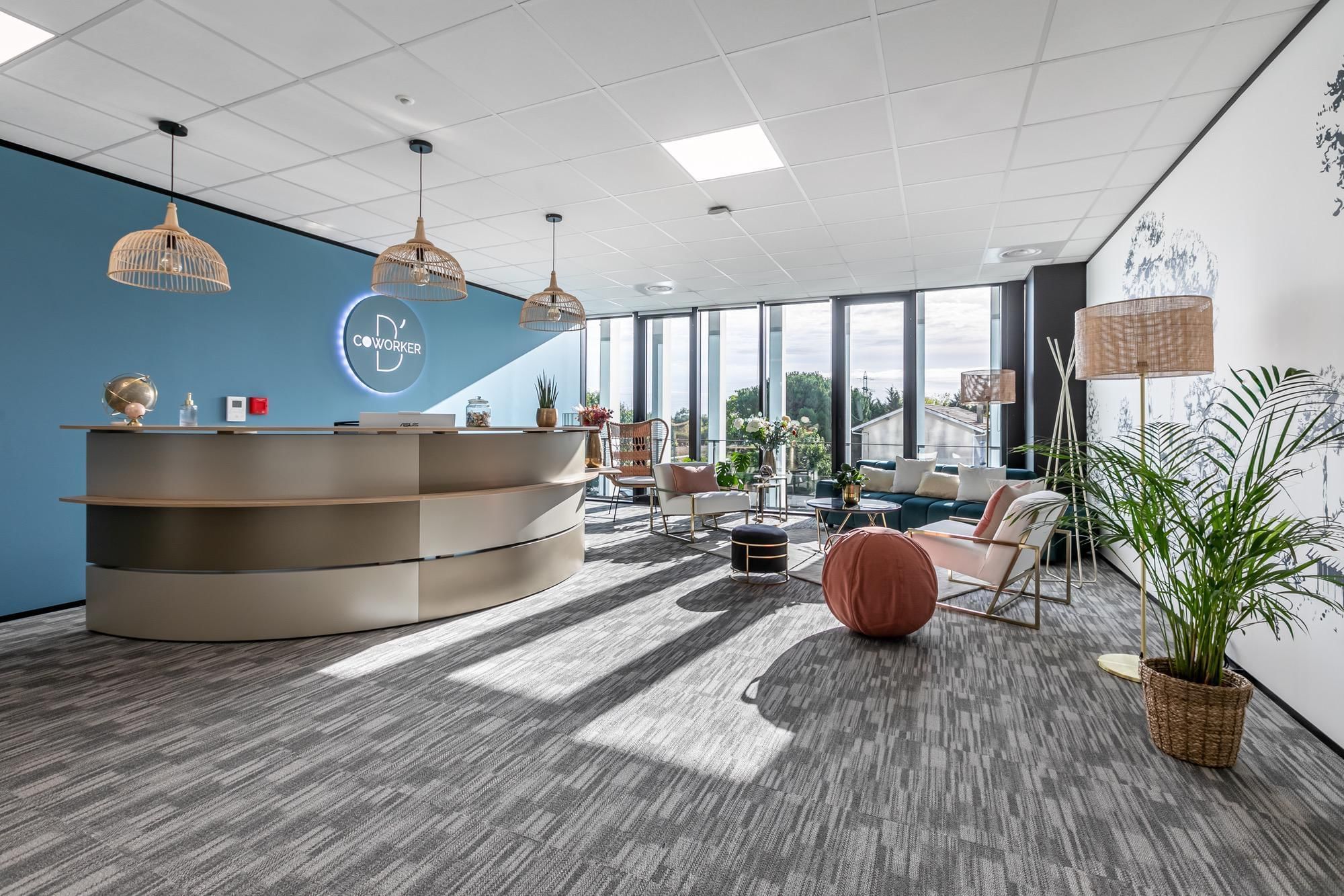 Bureau B13 pour 7 postes — B'CoWorker Bordeaux-Merignac, Bordeaux