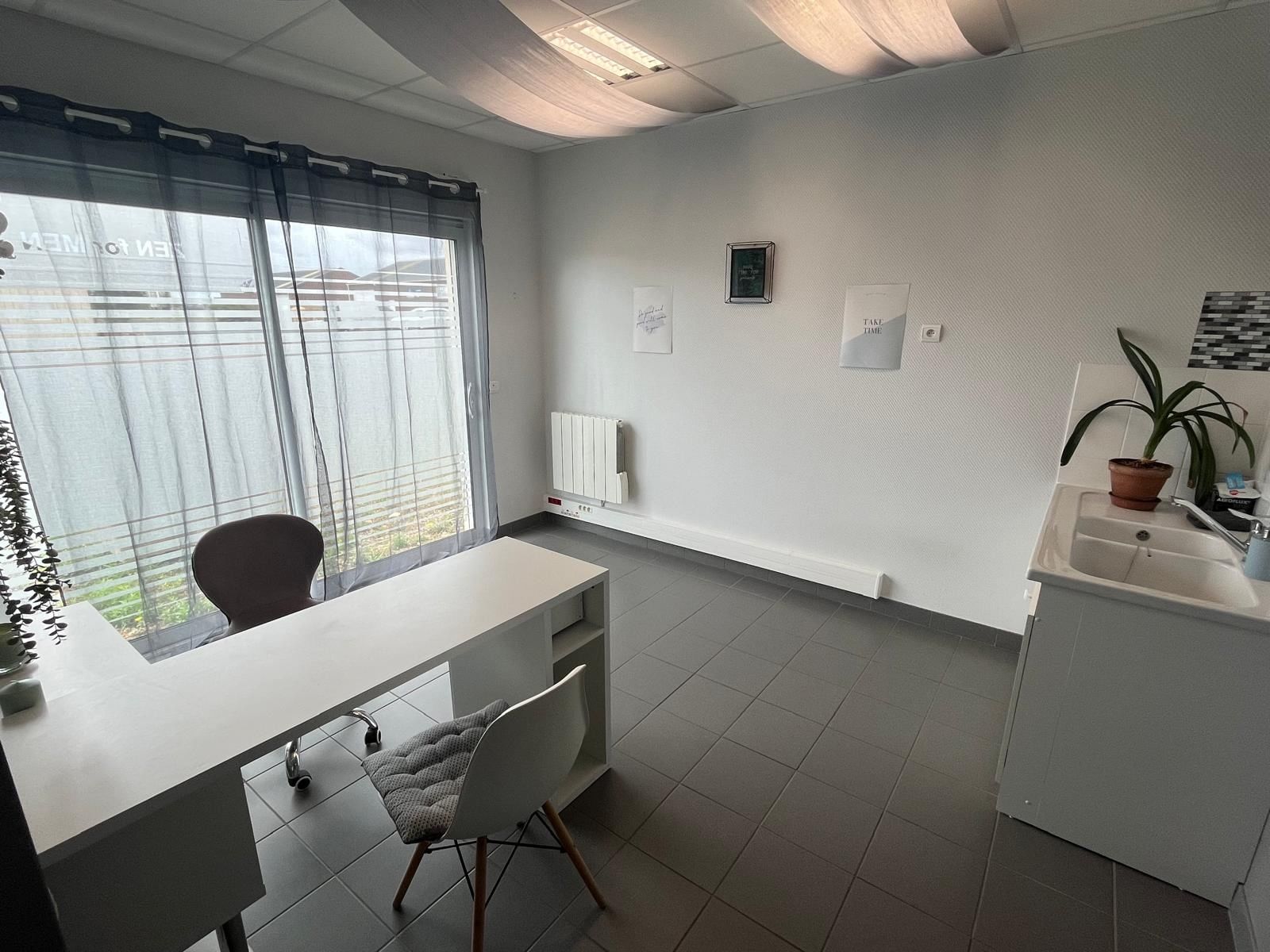 Bureau privatif 12m² — Centre d'Affaires La Moultaise, Caen