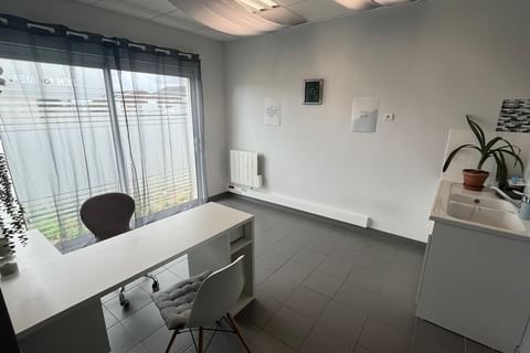 Bureau journée — Centre d'Affaires La Moultaise, Caen