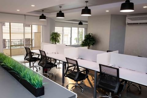 Coworking day pass — The B-HUB, Cairo
