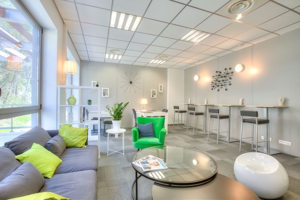Open space Nomade et Fixe — Pearl Partner Sophia Antipolis			, Cannes