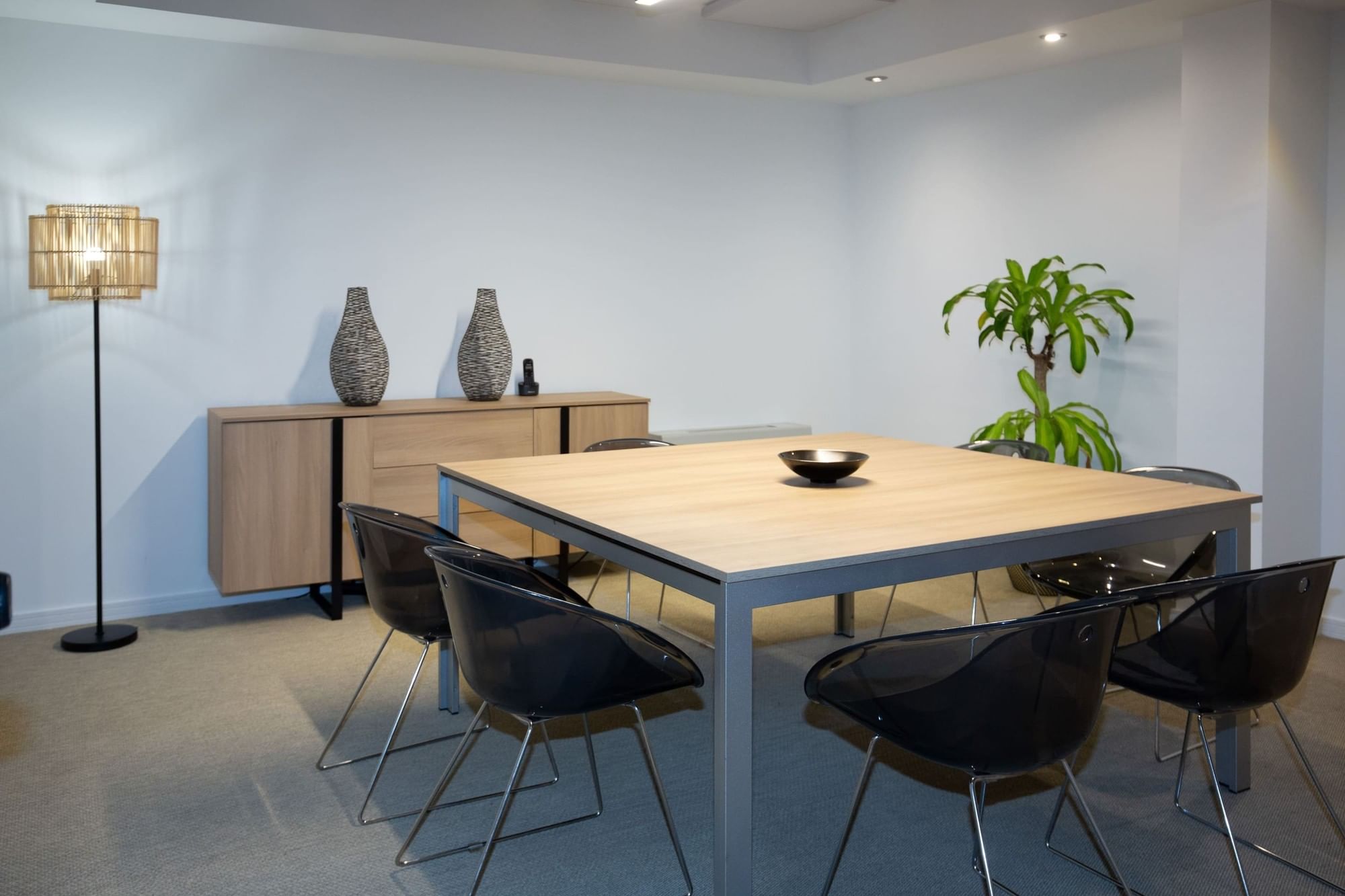 Meeting Room — PROOFFICE Centro de Negocios, Vigo