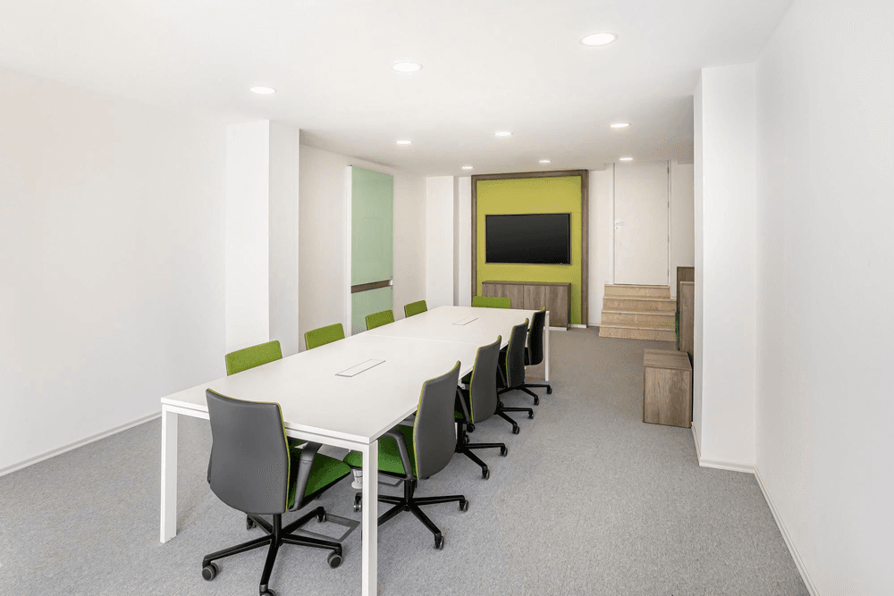 Spaces CA, Los Angeles - W Olympic Blvd, Meeting room MR-50, Los Angeles, CA