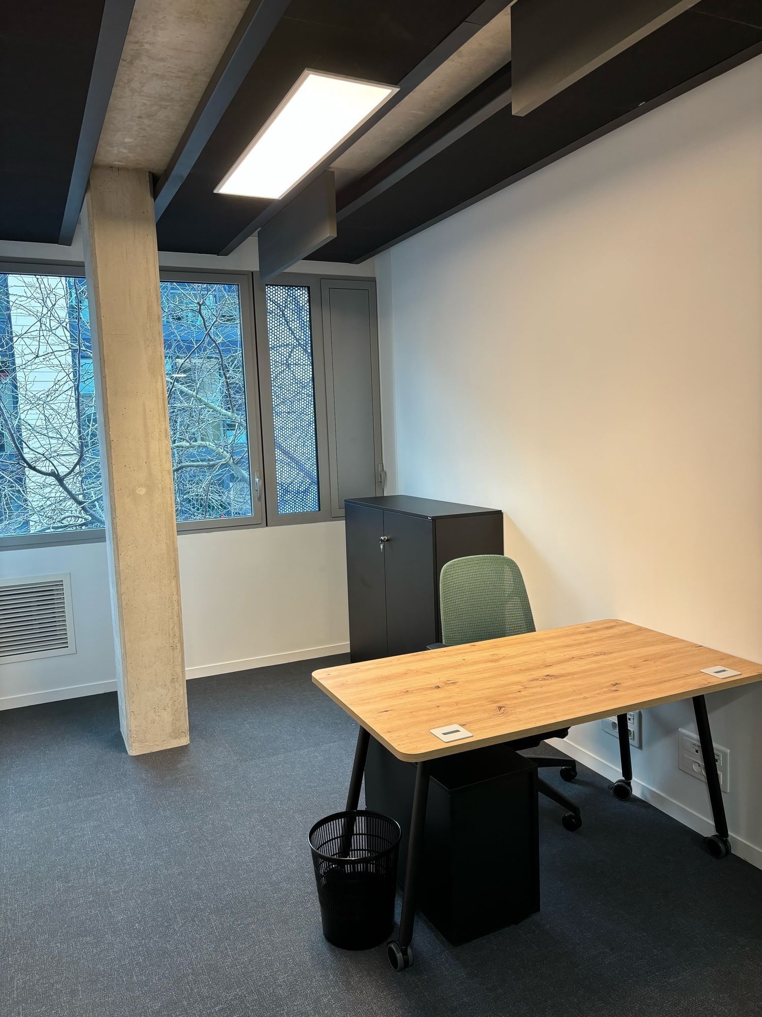 Bureau 1 poste de travail — Office Station Reims, Reims