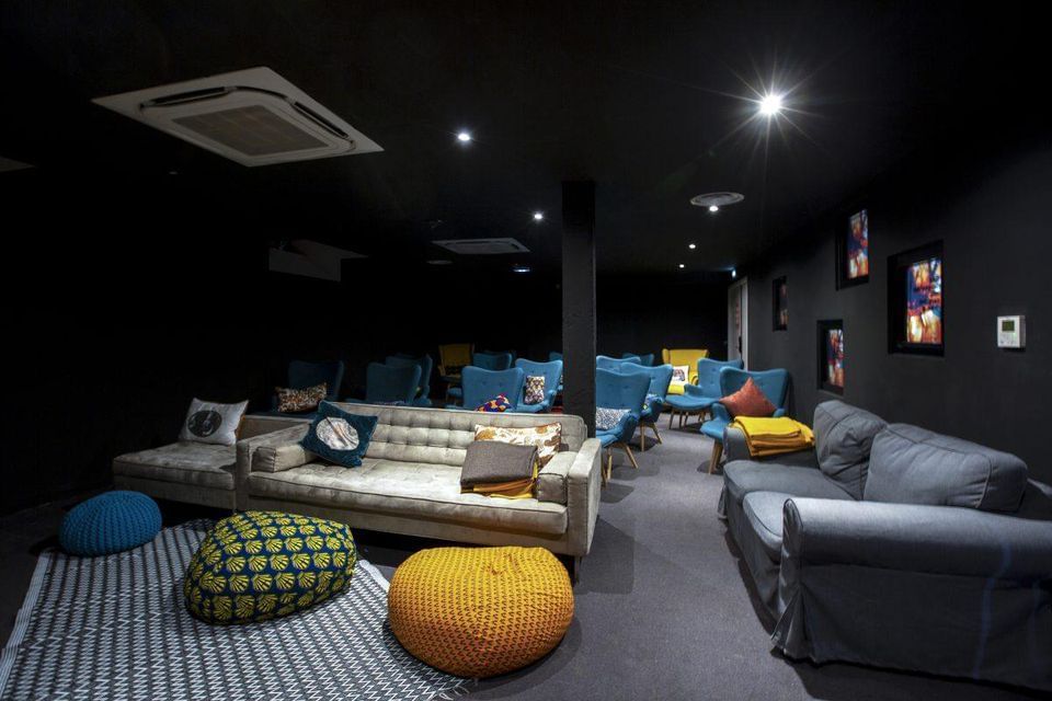 ESPACE CO WORKING KOLKHOZITA  — MOB HOTEL Paris Les Puces, Saint-Ouen