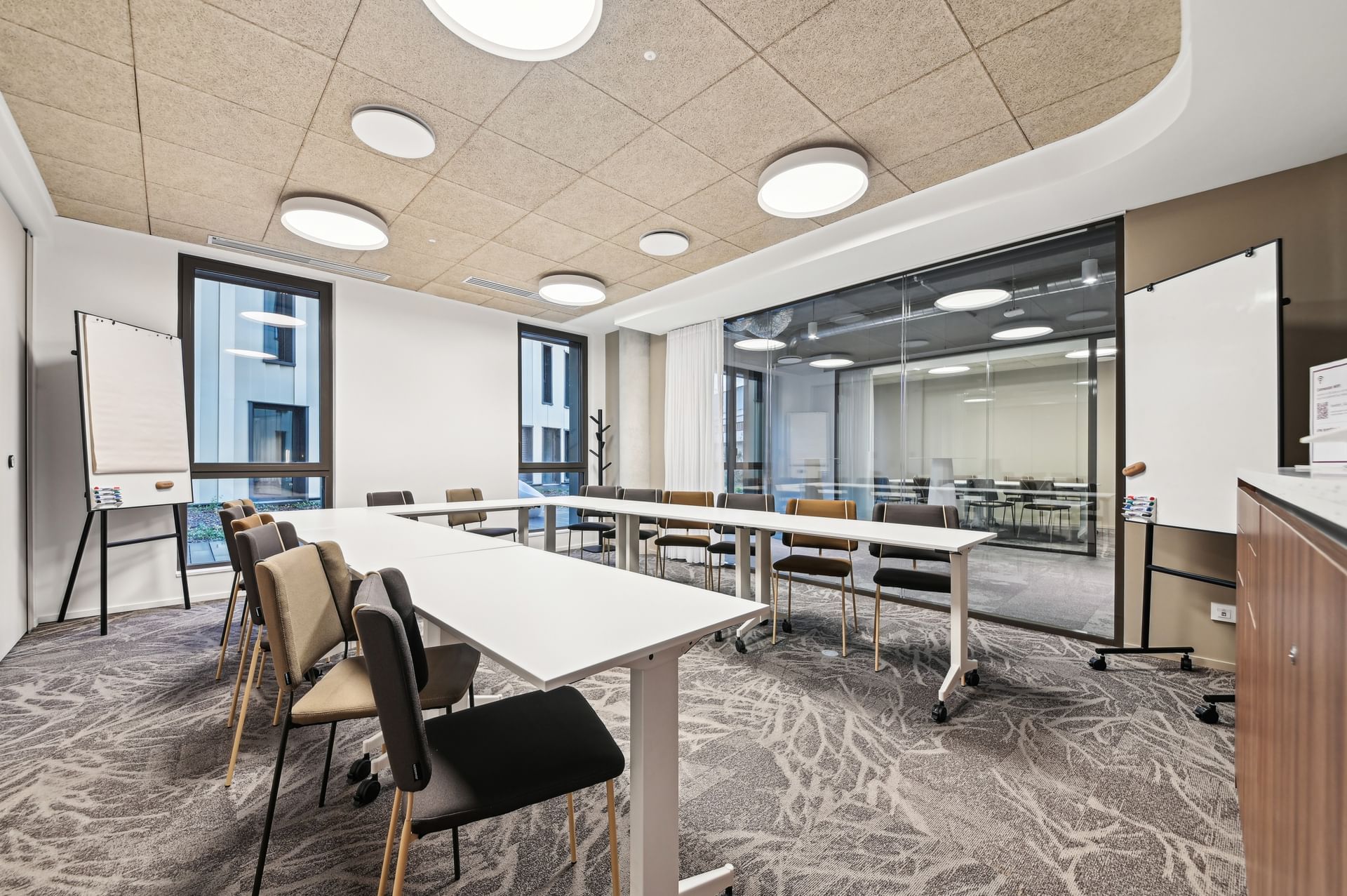 Salle de réunion Brome — Newton Offices Lime, Dardilly