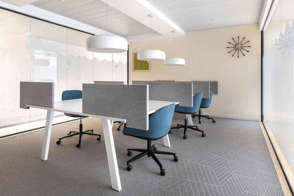 Regus Montevideo, Tres Cruces, Coworking desk, Montevideo