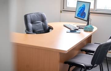 Bureau privatif 3 personnes — Dispoburo Saint Herblain, Saint-Herblain