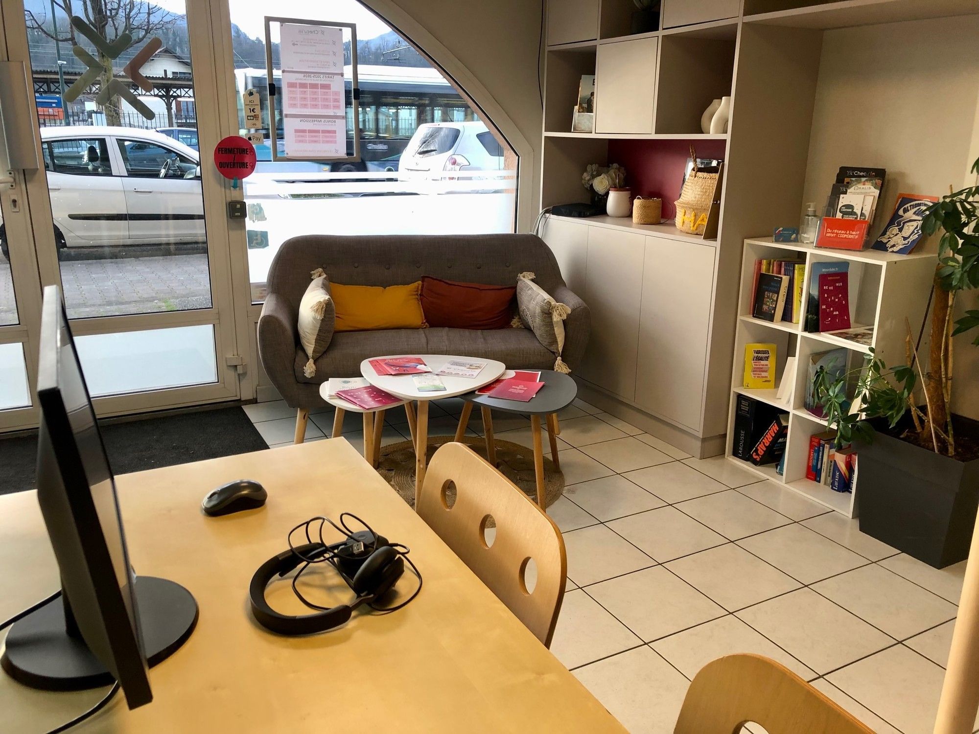 Espace de coworking — Le Check In, Annecy