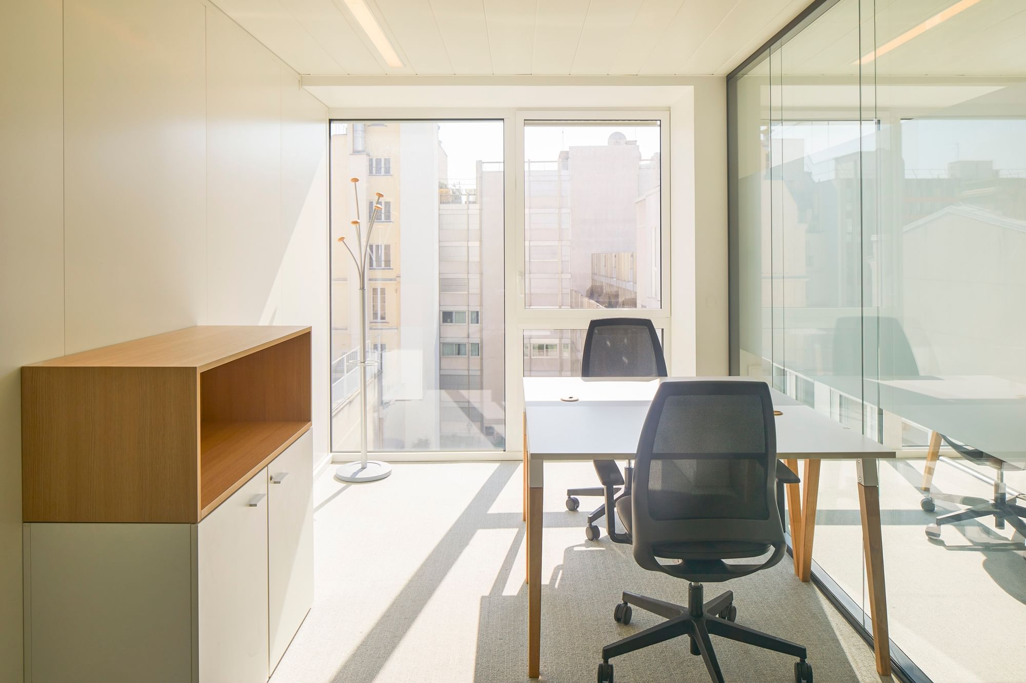 Bureau Journée 2 personnes — Wojo Champs-Elysées, Boulogne-Billancourt