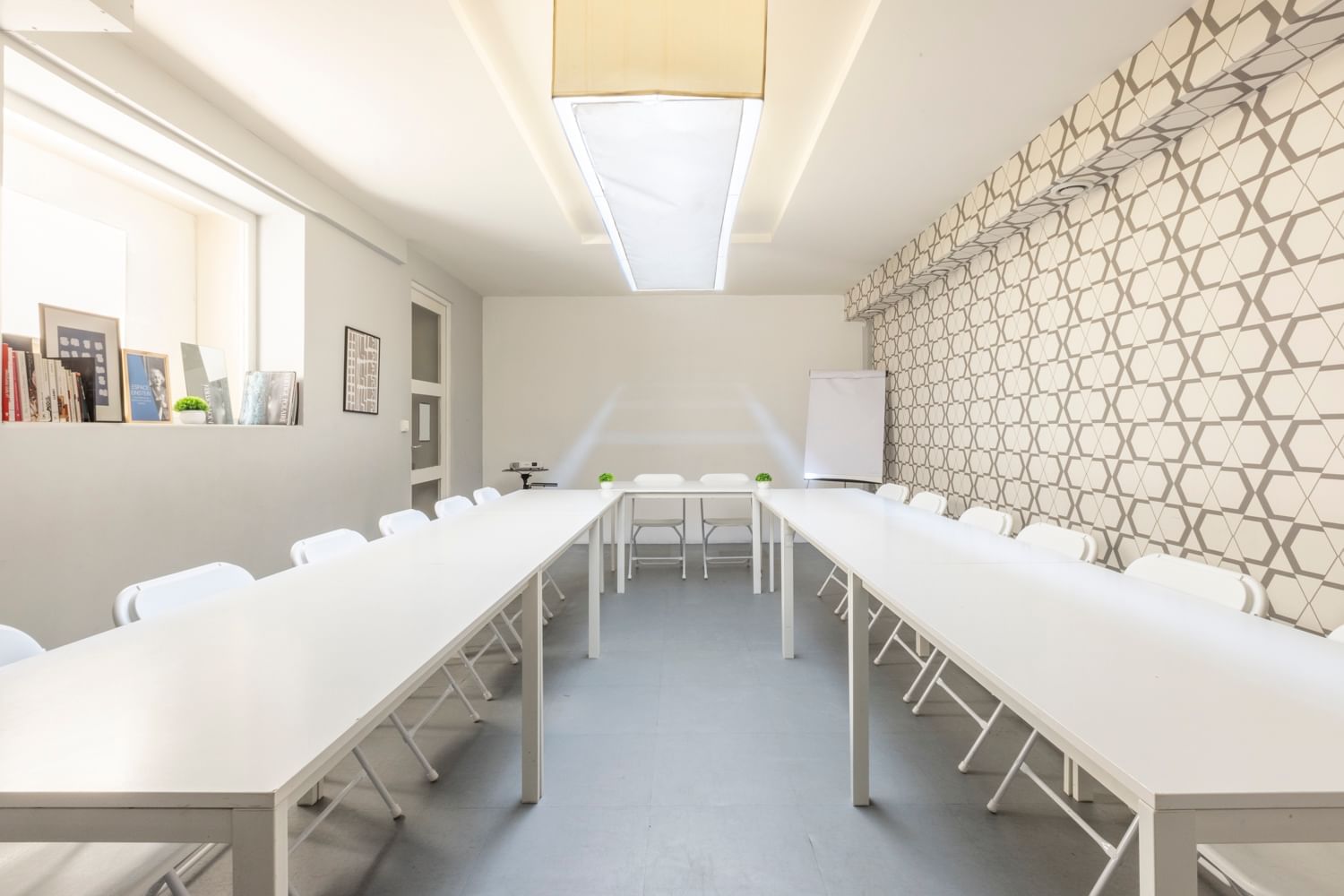 ESPACE EINSTEIN — Be Coworking La Jonquière, Clichy