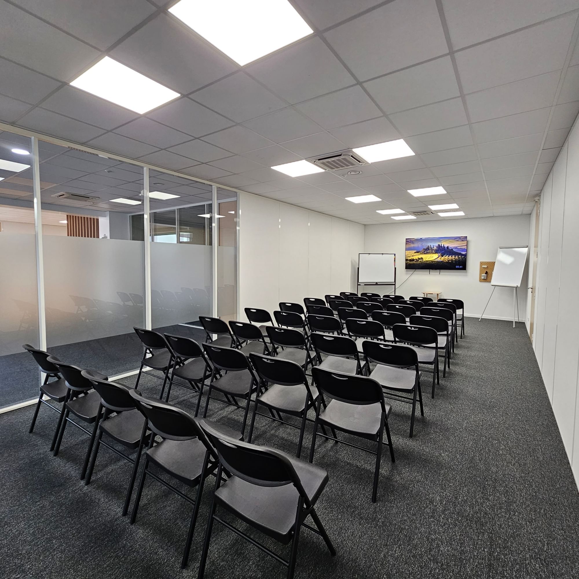 Salle de réunion HIMALAYA  — Green Space Hoerdt, Hœrdt