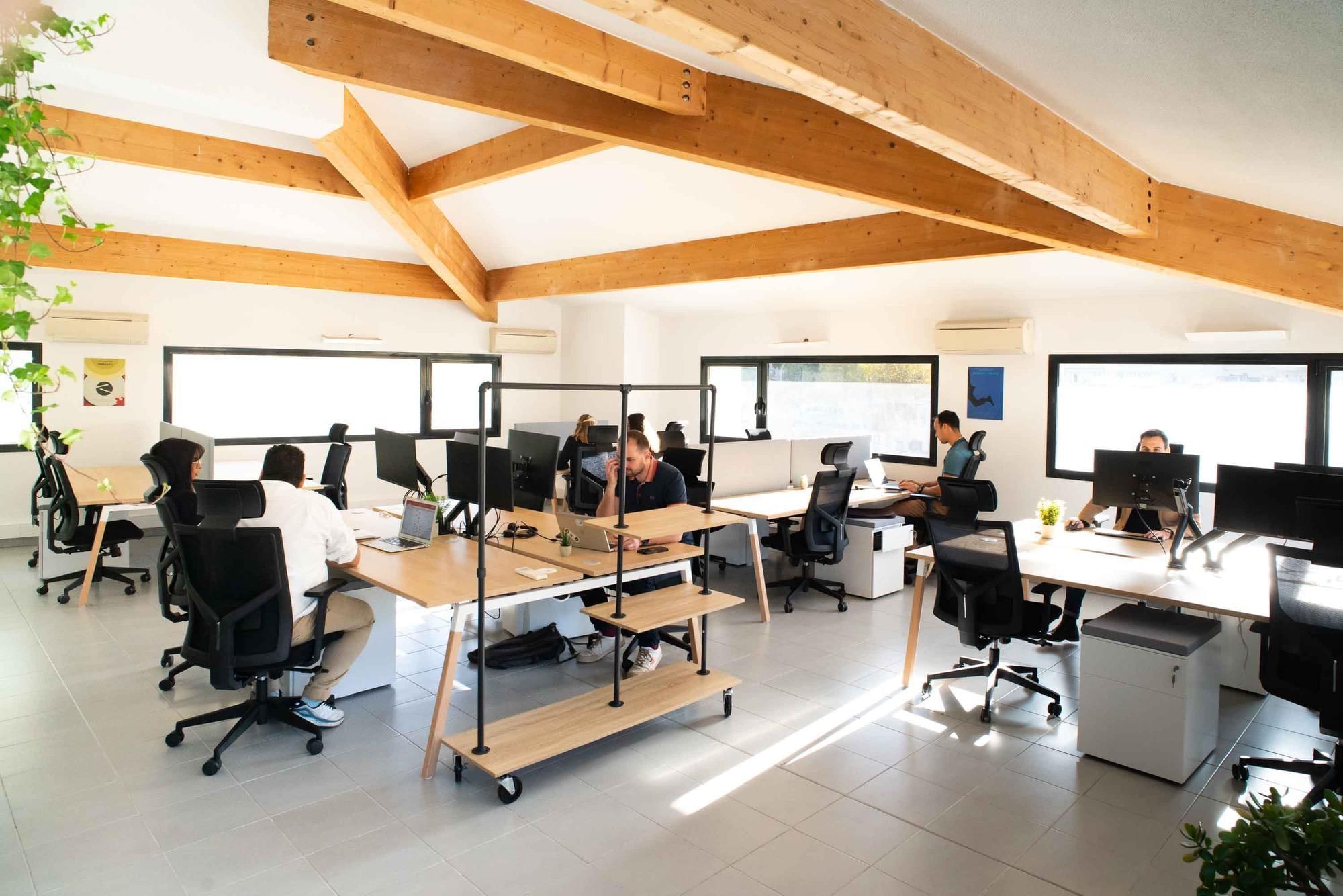 Coworking Nomade — Nomad Coworking Châteauneuf Grasse, Grasse