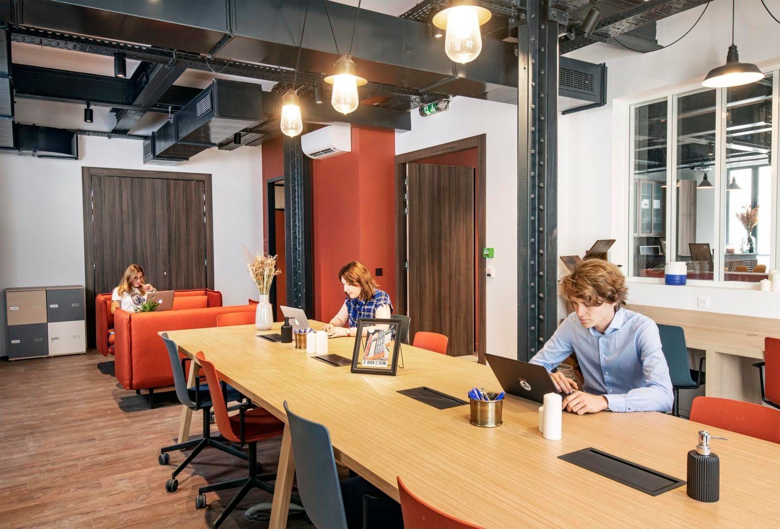 Accès Coworking — Work & Share Saint-Ouen, Saint-Ouen
