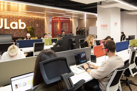 Coworking por día — Ulab, Alicante