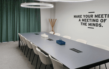 MR-02 — Regus Kriens, Regus Spoom Luzern, Zoug