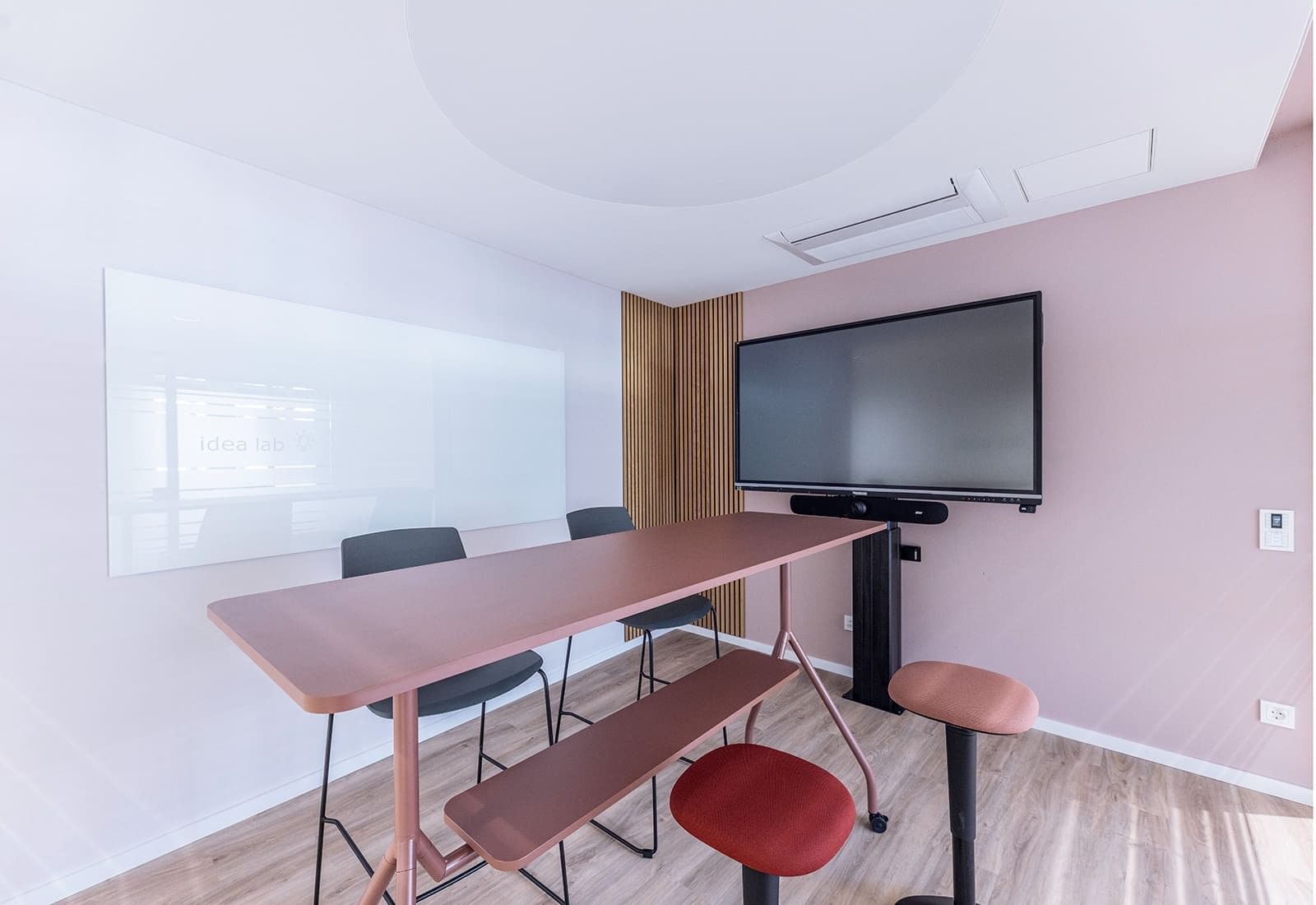 Meeting Room Idea Lab — Ecos Workspaces Stuttgart, Sindelfingen