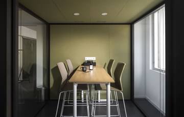 Salle de réunion Raven — Gotham Lausanne Flon, Lausanne