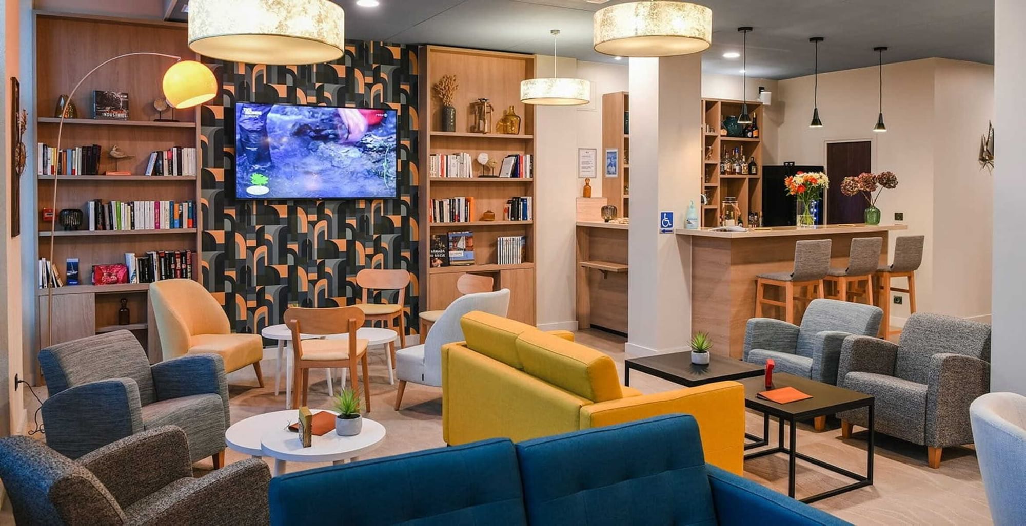 Accès Coworking Animé — myWO Le Havre Centre Gare, Le Havre