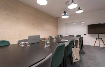 Meeting room 2 - 16 pax — Sitio Work Fintech House, Lisbonne