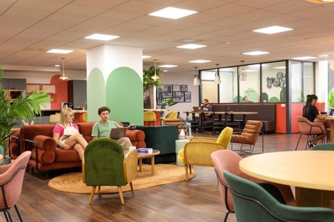 Coworking day pass — Work & Share La Défense, La Défense