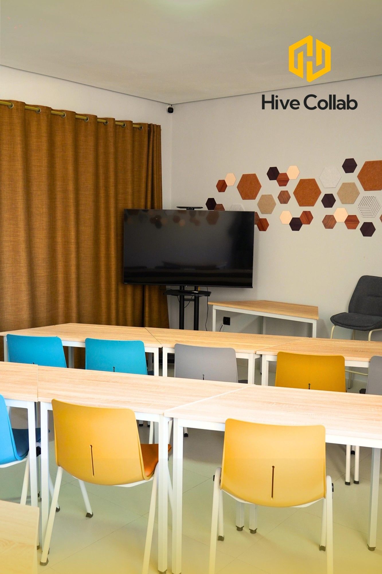 Meeting Room 1 — Hive Collab, Fes