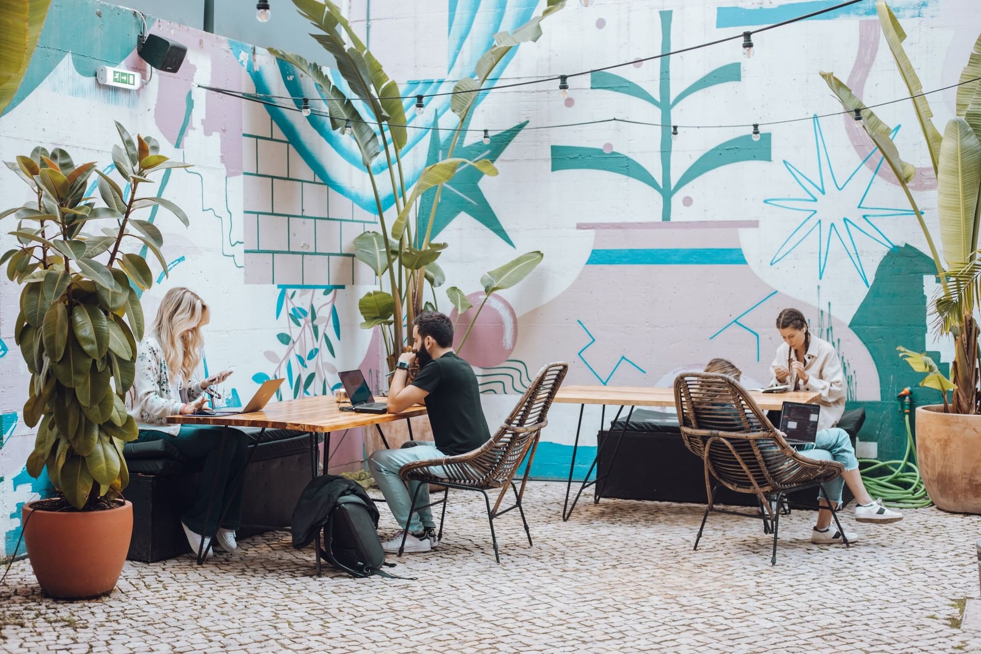 Open Space Nómada — Secret Patio Cowork, Cascais