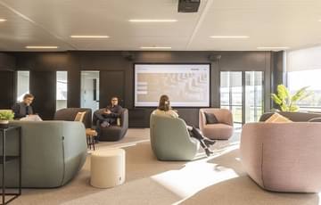 201. Stanford — SkylinE40 Business Center, Alost