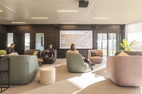 Meeting rooms — SkylinE40 Business Center, Alost