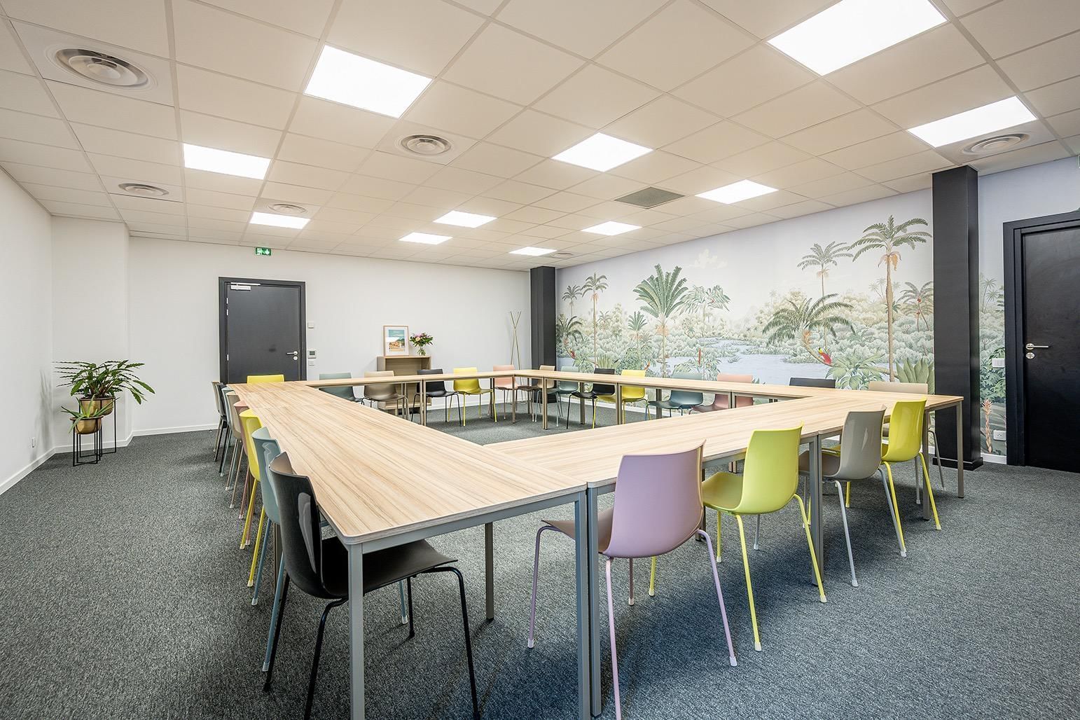 Salle Bordeaux — B'CoWorker Dijon, Dijon